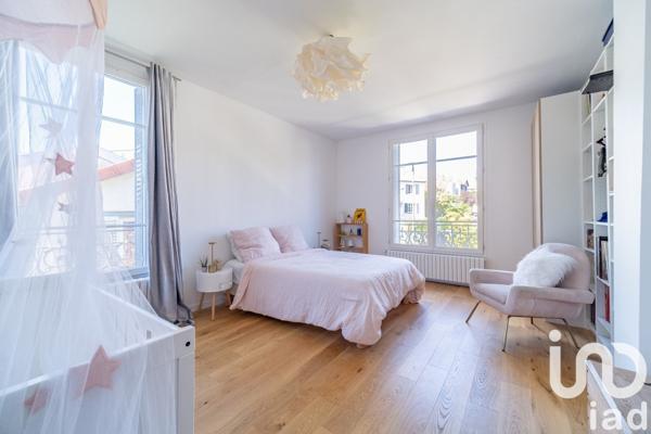 Maison à vendre 6 pièces 140 m² Suresnes
