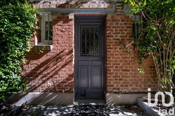 Maison à vendre 6 pièces 140 m² Suresnes