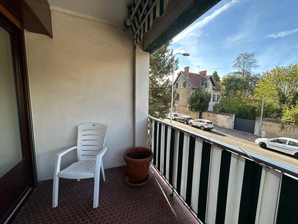 Appartement 3 pièces 69 m² LYON