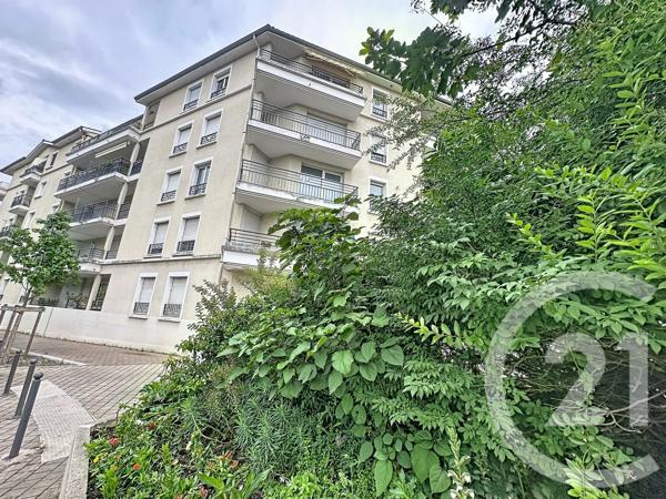 Appartement F4 à vendre  4 pièces - 88 m 2   VENISSIEUX  - 69