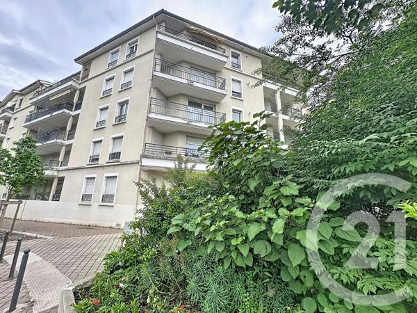 Appartement F4 à vendre  4 pièces - 88 m 2   VENISSIEUX  - 69