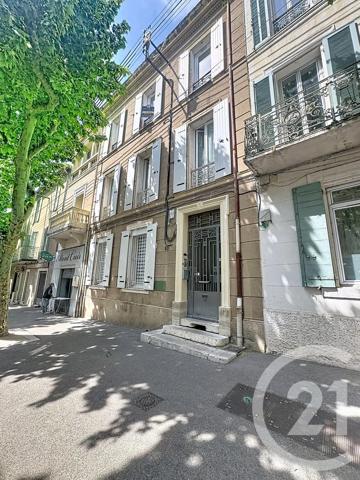 Appartement F4 à vendre  4 pièces - 79,57 m 2   FUVEAU  - 13