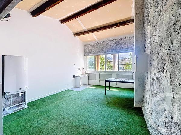 Appartement F4 à vendre  4 pièces - 79,57 m 2   FUVEAU  - 13