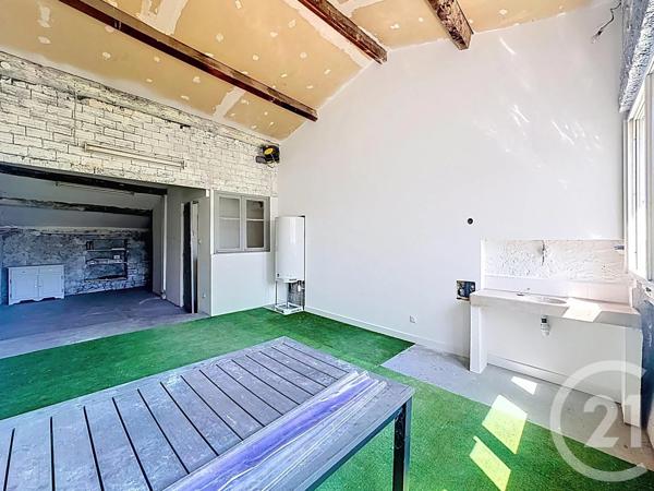 Appartement F4 à vendre  4 pièces - 79,57 m 2   FUVEAU  - 13