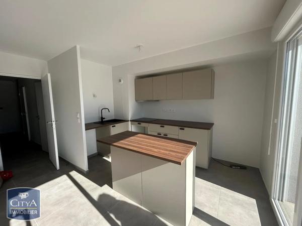 Appartement à louer 3 pièces 65m² Vénissieux (69200)