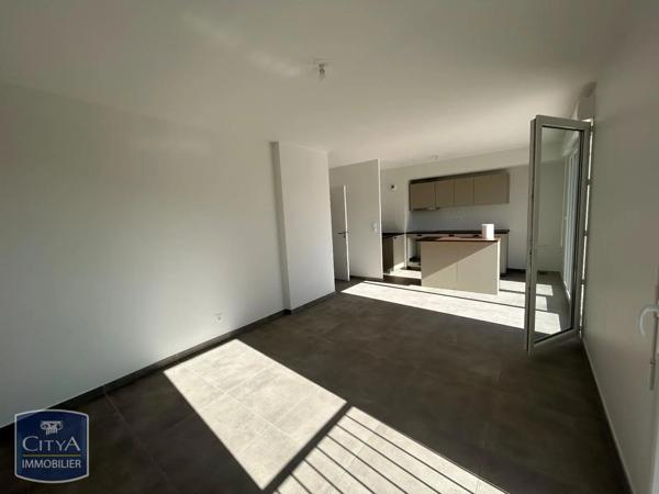 Appartement à louer 3 pièces 65m² Vénissieux (69200)