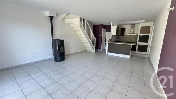 Maison à vendre  4 pièces - 106,18 m 2   LA ROCHE DES ARNAUDS  - 05
