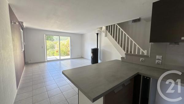 Maison à vendre  4 pièces - 106,18 m 2   LA ROCHE DES ARNAUDS  - 05