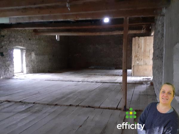 Maison
         2 pièces
        - 400 m² 145 000 € *