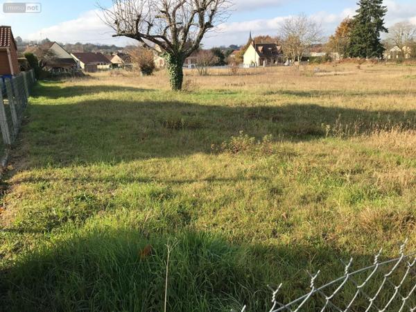 Terrain à Batir à vendre à Bonnétable dans la Sarthe (72110), ref : 079/1788