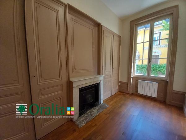 Local commercial · Location Lyon (69006) 68m²