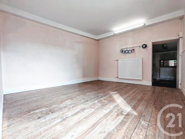 à vendre  111,65 m2 ST GENIX SUR GUIERS - 73