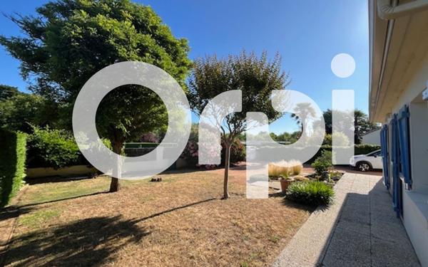 Maison à vendre    3 pièces •  Longeville-sur-Mer