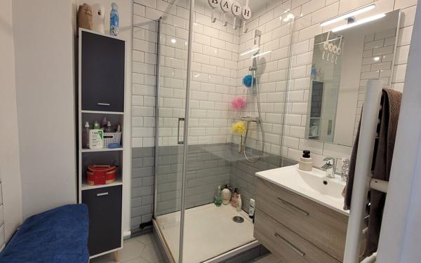 Appartement à vendre    2 pièces • 53,96 m2 Champigny-sur-Marne