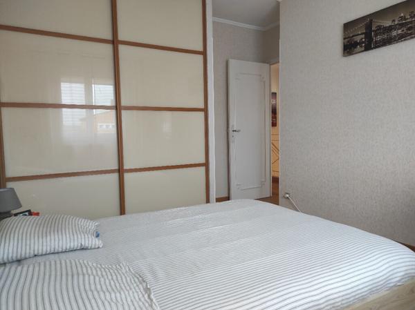 CARCASSONNE MAISON DE VILLE 3 CHAMBRES GARAGE ET JARDIN