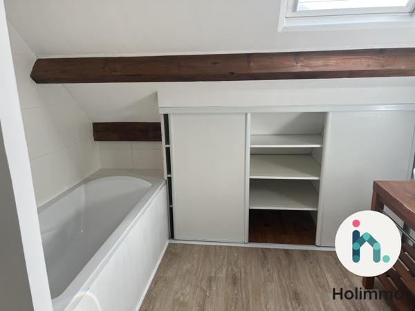 location T4 bis atypique VANNES