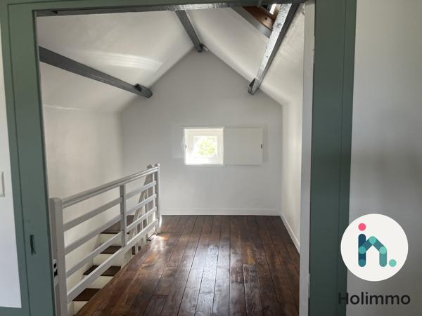 location T4 bis atypique VANNES