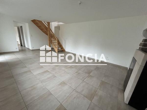 Location Maison 4 pièces 106.33 m² - 16 KERGREACH Forest Landerneau 29800