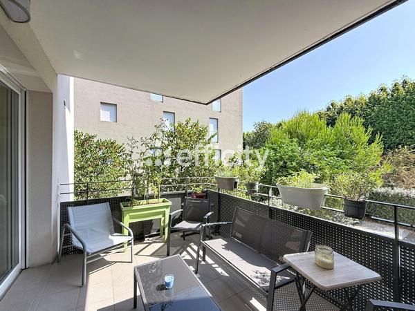 Appartement
         3 pièces
        - 60 m² Exclusivité 202 000 € *