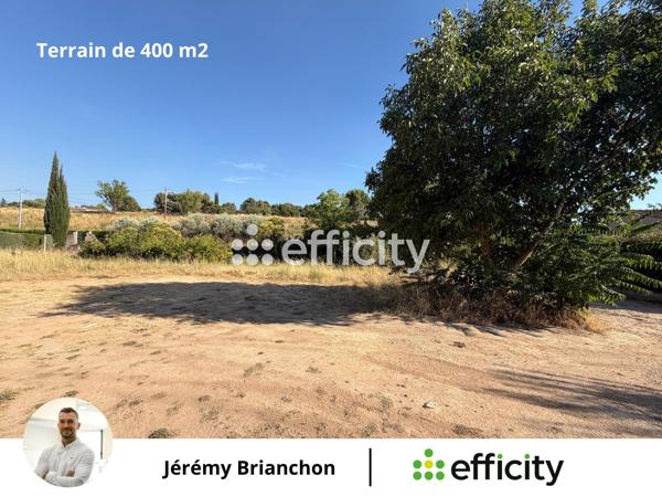 Terrain
        
        - 400 m² 235 000 € *
