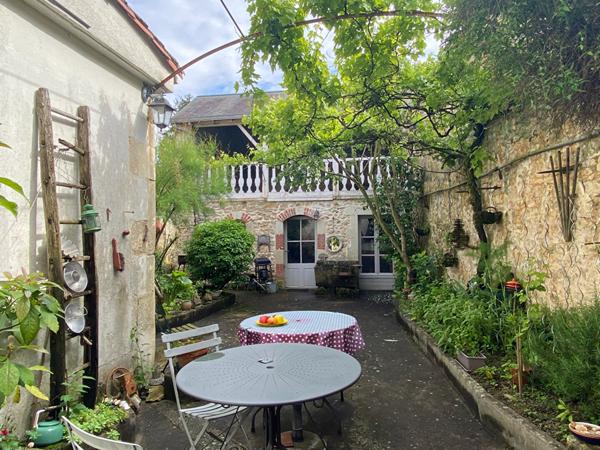 Maison de centre-bourg à Civray