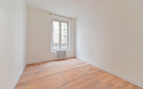 Appartement à vendre    3 pièces • 43 m2 Clichy