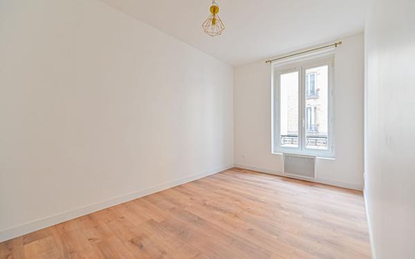 Appartement à vendre    3 pièces • 43 m2 Clichy