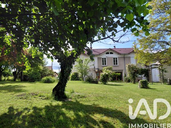 Maison à vendre 7 pièces 217,73 m² Voiron