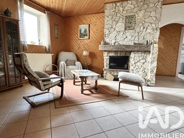 Maison à vendre 7 pièces 217,73 m² Voiron