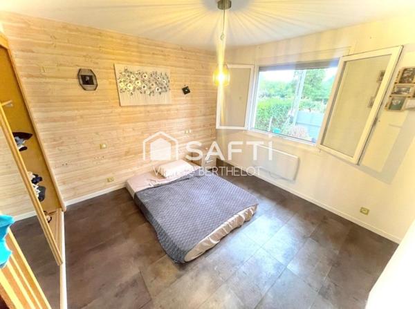 MAISON SUR SOUS SOL / 4 CHAMBRES / 2 SALLES D'EAU / GARAGE / TERRAIN CLOS