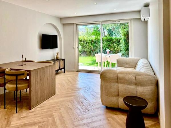 Saint-Raphaël-quartier plaines-T3 à 15mn des plages/gare tgv à pied- Appartement avec jardin deux pièces et parking