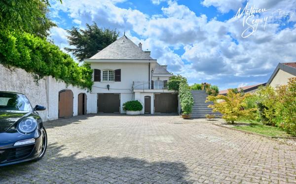 PROPRIETE à MARENNES (69) à proximité de LYON, avec une position et vue dominante sur la Plaine et sous sol XXL