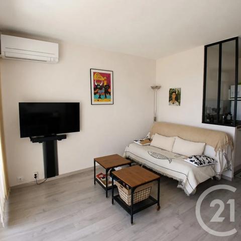 Appartement à vendre  2 pièces - 35 m 2   LE GRAU DU ROI  - 30