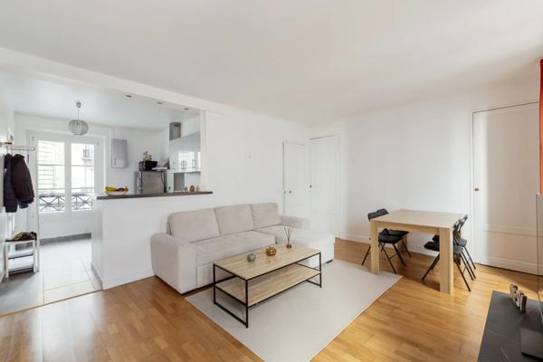 Appartement Paris 8e - EUROPE / LIEGE