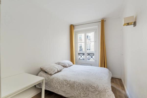 Appartement Paris 8e - EUROPE / LIEGE