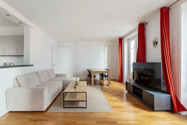 Appartement Paris 8e - EUROPE / LIEGE