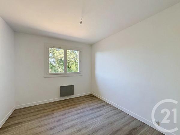 Maison à vendre  10 pièces - 120,93 m 2   PAVIE  - 32