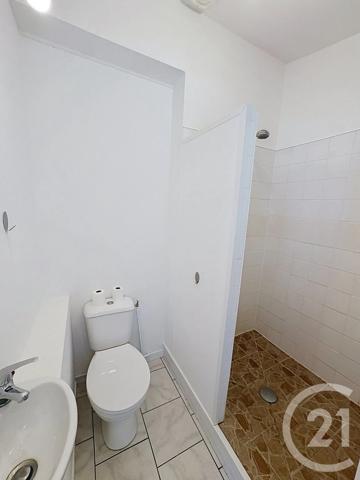 Maison à vendre  10 pièces - 120,93 m 2   PAVIE  - 32