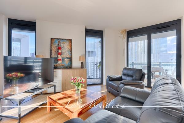 Nanterre (92000) Duplex de 4 pièces de 98 m2 avec terrasse de 75 m2 et balcon de 35 m2