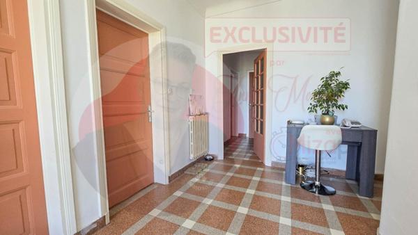 Maison de 155 m² avec 4 chambres, garage et jardin en centre ville