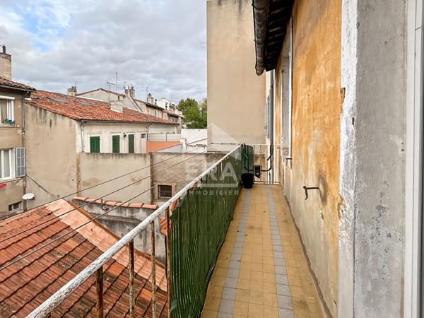 Studio avec balcon Marseille 4eme