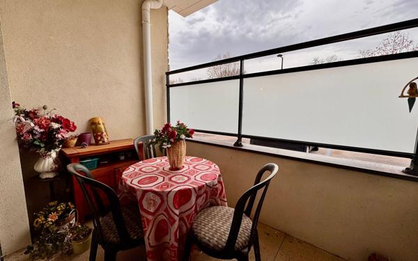 Appartement à vendre    2 pièces • 42 m2 Lozanne