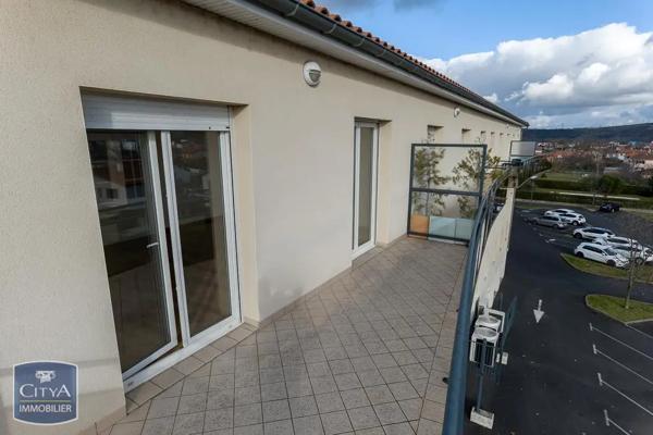 Appartement à louer 4 pièces 103.8m² Issoire (63500)