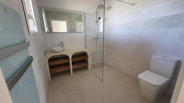 Maison contemporaine Prigonrieux près Bergerac 167 m2 sur parcelle de 5138 m² au calme