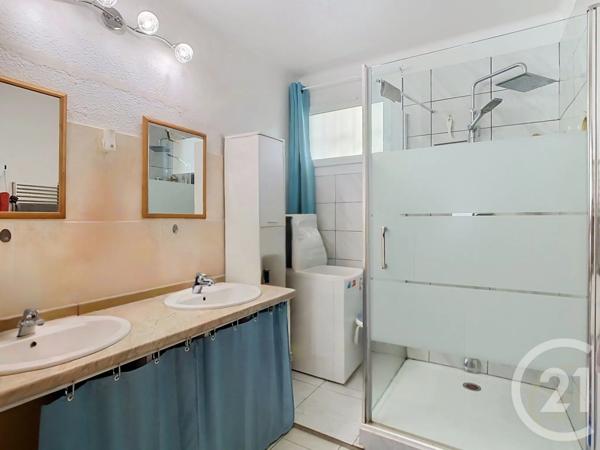 Appartement F3 à vendre  3 pièces - 71 m 2   PERPIGNAN  - 66