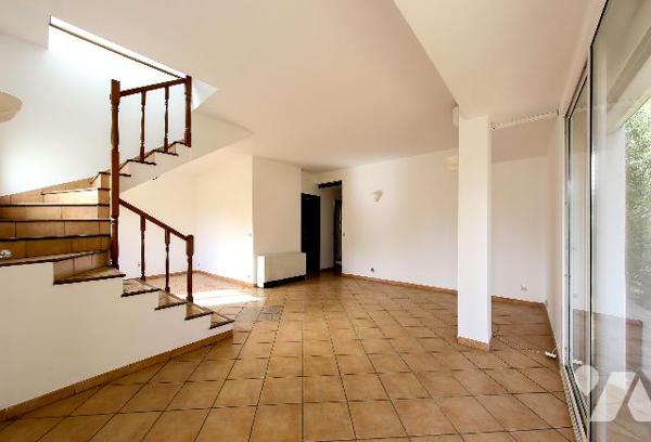 Maison T6 Ste-Marguerite 9e, jardin, piscine, garage, 2 logements possibles