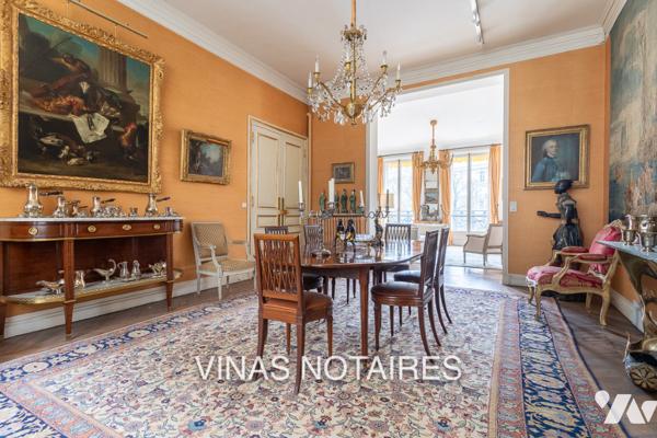 Paris 16ᵉ – Avenue Henri-Martin – Appartement de réception avec balcon