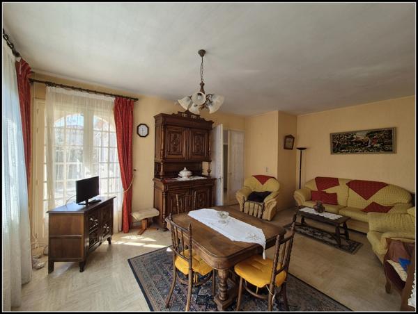 À vendre – Maison de plain-pied avec 4 chambres, jardin et dépendance – CONDOM (32100)