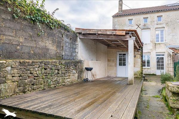Maison à vendre |  Pons |  5 pièces | 136 m²