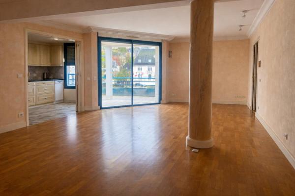 Appartement d'exception avec vue sur la Vézère - Centre-ville de Terrasson-Lavilledieu (24120) 5 pièce(s) 116 m2
